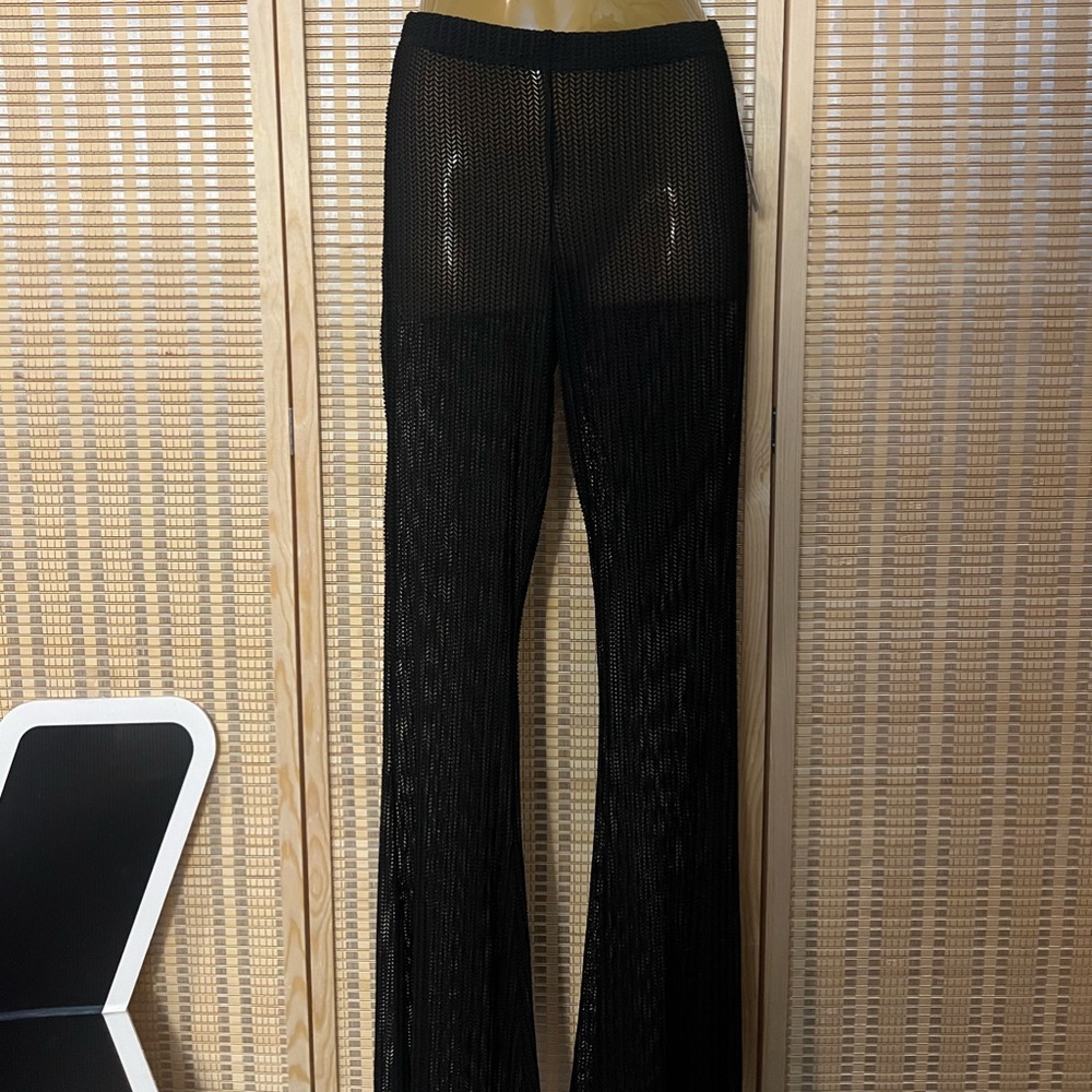 Black flared bottoms diamond knitted